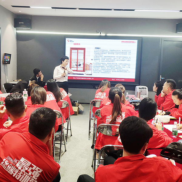 全程培訓支持-門窗十大品牌