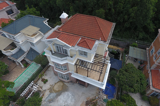 為什么中國(guó)人愿意花兩三百萬(wàn)買(mǎi)房子，卻不愿意花兩三萬(wàn)買(mǎi)門(mén)窗？